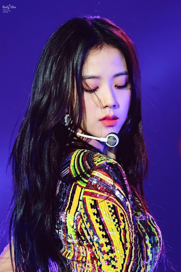 Top 50 nữ idol hot nhất hiện nay: Hwasa đè bẹp cả Jennie - Taeyeon, cả nhóm tân binh (G)I-DLE vươn lên quá nguy hiểm - Ảnh 7.