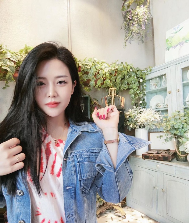 Sau Bảo Thy, Đông Nhi vẫn còn 3 cô nàng này chưa chịu lấy chồng: Xinh đẹp có thừa cùng gu thời trang hack tuổi đỉnh cao - Ảnh 18.