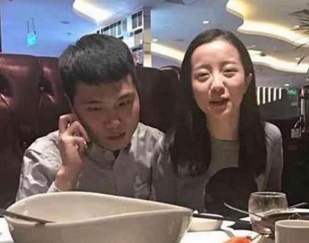 Tuyển tập hot girl chỉ đẹp khi không lỡ bị bóc mẽ nhan sắc thật ngoài đời, đen thôi chứ đỏ quên đi! - Ảnh 5. Tuyển tập hot girl chỉ đẹp khi không lỡ bị bóc mẽ nhan sắc thật ngoài đời, đen thôi chứ đỏ quên đi! - Ảnh 5.