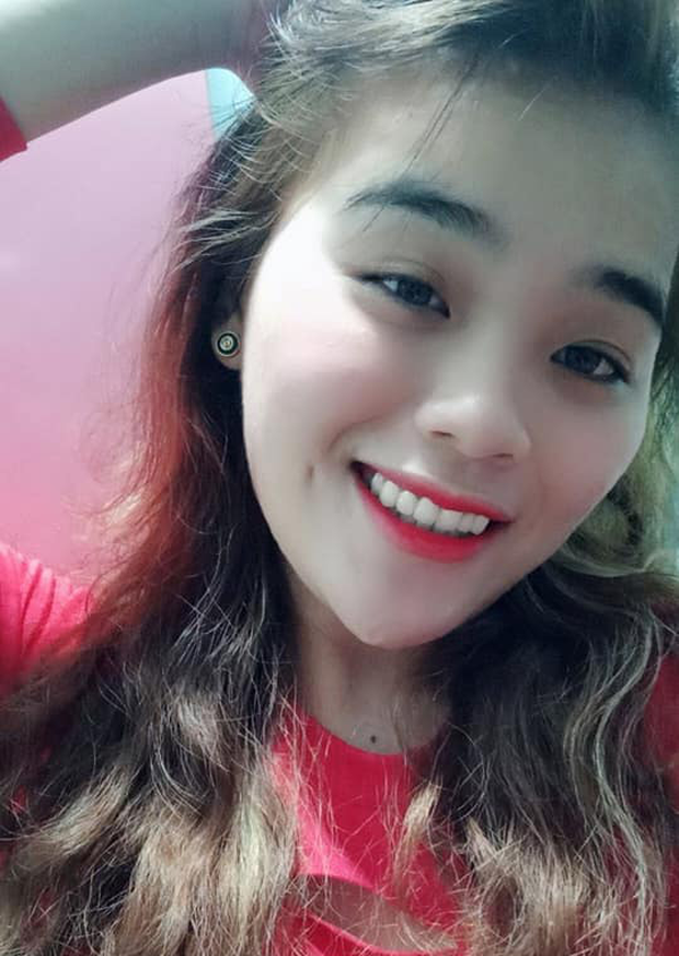 Hé lộ hình ảnh trước khi thành Thánh sún của cô gái vừa giành 100 triệu tại Thách thức danh hài - Ảnh 5. Hé lộ hình ảnh trước khi thành Thánh sún của cô gái vừa giành 100 triệu tại Thách thức danh hài - Ảnh 5.