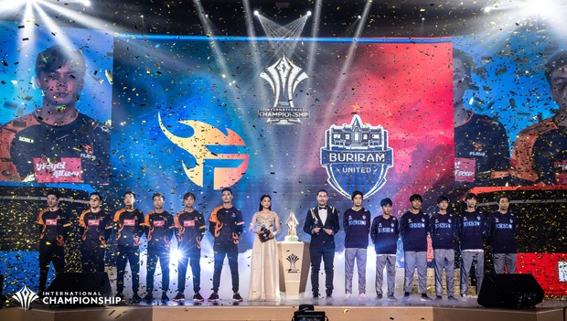 Tự hào: Liên Quân Việt Nam đánh bại Thái Lan, Team Flash lên ngôi vô địch AIC 2019, rinh giải thưởng 4,6 tỷ đồng - Ảnh 2.