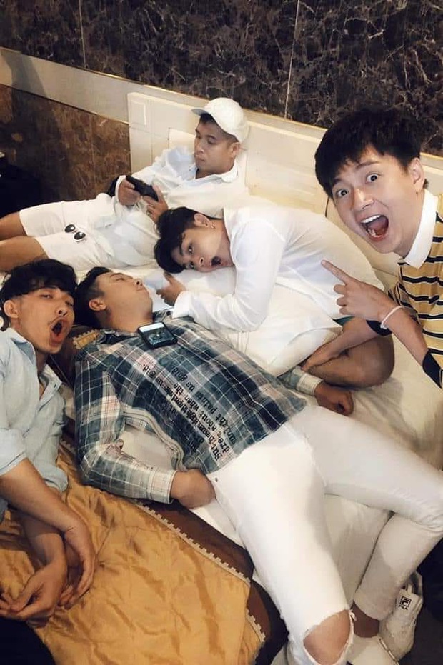 Dàn sao Running Man Việt: Một khi đã dìm nhau thì chỉ có tơi tả! - Ảnh 3. Dàn sao Running Man Việt: Một khi đã dìm nhau thì chỉ có tơi tả! - Ảnh 3.