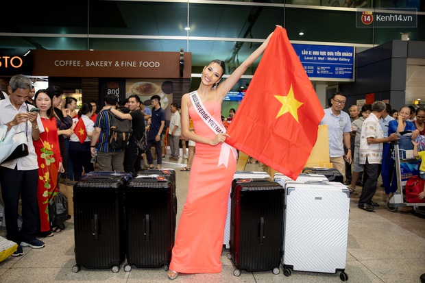 Hoàng Thùy khoe vòng 1 khủng, rạng rỡ lên đường đến Mỹ chinh phục vương miện Miss Universe 2019 - Ảnh 8.