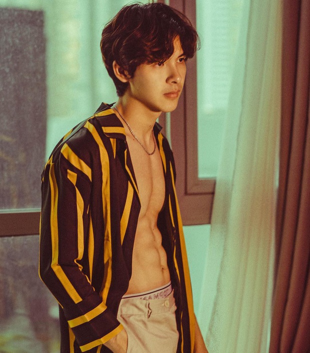 Follow gấp loạt trai đẹp với body 6 múi căng cực này để cuối tháng hết tiền thì vẫn thấy... vui! - Ảnh 1. Follow gấp loạt trai đẹp với body 6 múi căng cực này để cuối tháng hết tiền thì vẫn thấy... vui! - Ảnh 1.