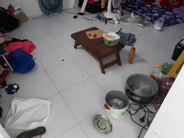 Cô gái kêu trời vì bạn cùng phòng trọ ở bẩn: Bát đũa mốc meo không dọn chưa kinh hoàng bằng lấy bàn chải giặt quần áo để cọ toilet - Ảnh 2.