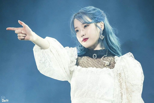 IU: Cô gái bé nhỏ bị lừa tiền, ôm khoản nợ khủng thành báu vật xứ Hàn và đây là người chúng ta cần trân trọng lúc này! - Ảnh 1.