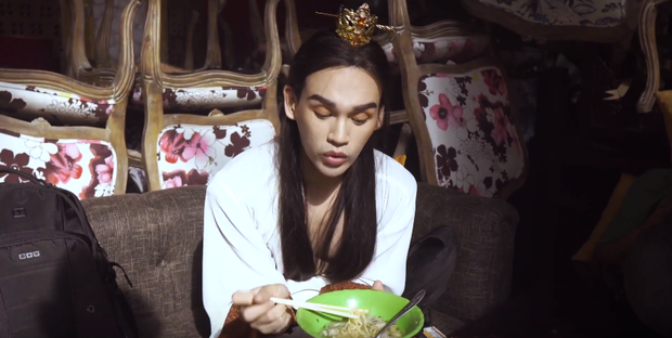 Hậu trường MV Tự Tâm ngốn 5 tỉ của Nguyễn Trần Trung Quân: cảnh 18+ chưa thấy đâu nhưng được zoom cận cảnh 6 múi của Denis Đặng! - Ảnh 8.