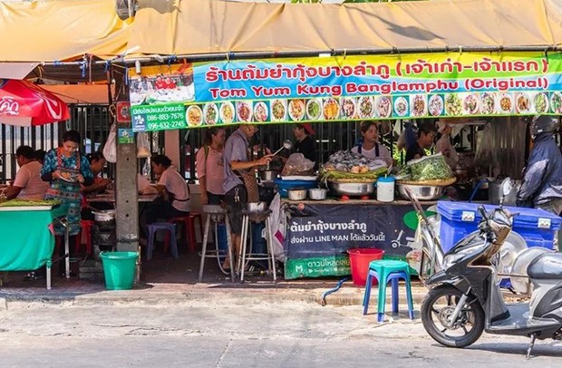 Đến Bangkok nhất định phải thử tom yum, nhưng chưa biết đến đâu ăn cho ngon thì có tận 8 địa chỉ dành cho bạn này - Ảnh 2. Đến Bangkok nhất định phải thử tom yum, nhưng chưa biết đến đâu ăn cho ngon thì có tận 8 địa chỉ dành cho bạn này - Ảnh 2.
