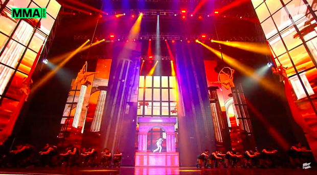 BTS có thêm màn trình diễn huyền thoại tại MMA 2019: Khắc hoạ 6 năm hoạt động trên 10 sân khấu, tỏ tình với ARMY toàn thế giới có cả Việt Nam - Ảnh 17.