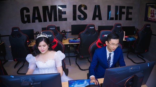 Ngắm ảnh cưới chất như nước cất của vợ chồng mê Dota2, đời game thủ còn gì tuyệt vời hơn! - Ảnh 11.