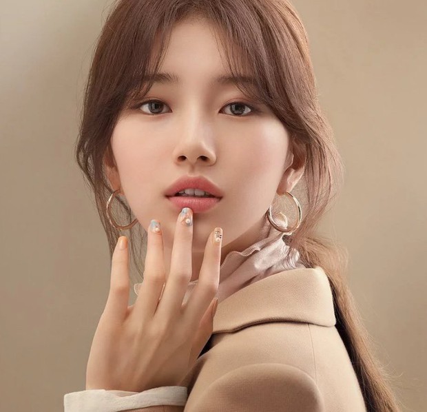 Ai ngờ Suzy đẳng cấp đến mức này: Ảnh bị loại không đăng tạp chí mà đẹp hớp hồn, kéo đến hậu trường còn đỉnh hơn - Ảnh 8.