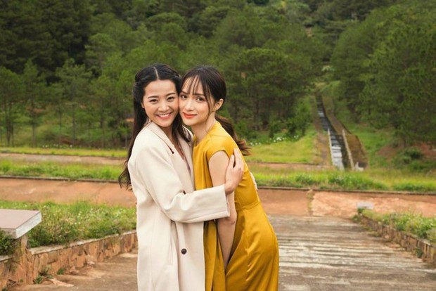 Từ Chi Pu, Miu Lê đến Hương Giang, dù xinh đẹp tận tâm ra sao cũng vẫn chịu số phận trong MV éo le chẳng khác gì dàn diễn viên nữ Hoa hồng trên ngực trái - Ảnh 7.