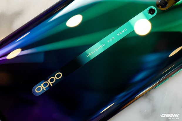 Ngắm nhìn Oppo Reno2 F màu Xanh Tinh Vân: Từ xanh hóa tím ảo diệu không rời mắt, giá rẻ không đổi - Ảnh 15.