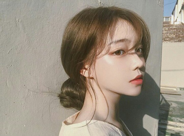 Hàng loạt nguyên nhân không ngờ khiến đôi môi của bạn khô nứt nẻ trong mùa thu hanh - Ảnh 2. Hàng loạt nguyên nhân không ngờ khiến đôi môi của bạn khô nứt nẻ trong mùa thu hanh - Ảnh 2.