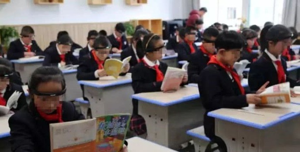 Học sinh Trung Quốc phải đeo vòng kim cô quét sóng não trên lớp, dư luận nổ ra tranh cãi dữ dội - Ảnh 2.