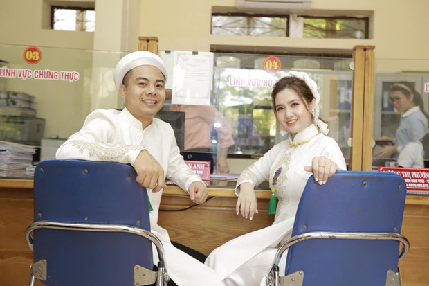 Chuyện tình hàng xóm của cô dâu chú rể nhà sát vách, đám cưới chung một rạp khiến bao người ghen tỵ - Ảnh 7. Chuyện tình hàng xóm của cô dâu chú rể nhà sát vách, đám cưới chung một rạp khiến bao người ghen tỵ - Ảnh 7.