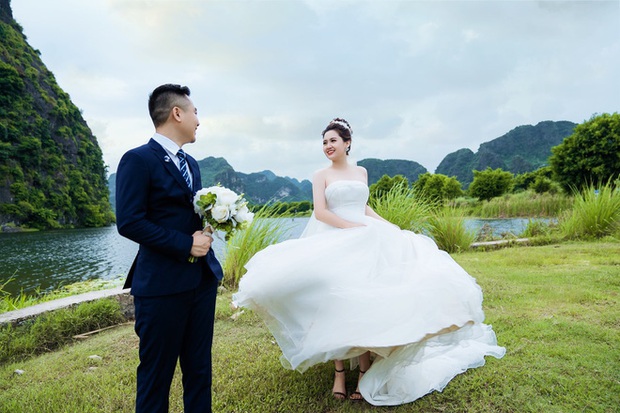 Chuyện tình hàng xóm của cô dâu chú rể nhà sát vách, đám cưới chung một rạp khiến bao người ghen tỵ - Ảnh 9. Chuyện tình hàng xóm của cô dâu chú rể nhà sát vách, đám cưới chung một rạp khiến bao người ghen tỵ - Ảnh 9.