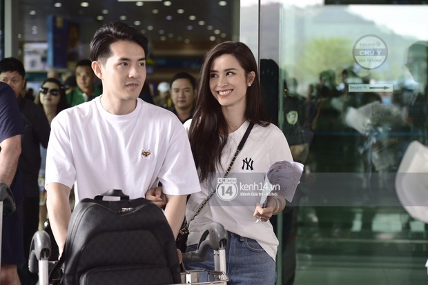 Độc quyền tại Phú Quốc: Đông Nhi - Ông Cao Thắng tay trong tay ở sân bay, chuẩn bị sẵn sàng cho lễ cưới thế kỷ - Ảnh 3. Độc quyền tại Phú Quốc: Đông Nhi - Ông Cao Thắng tay trong tay ở sân bay, chuẩn bị sẵn sàng cho lễ cưới thế kỷ - Ảnh 3.