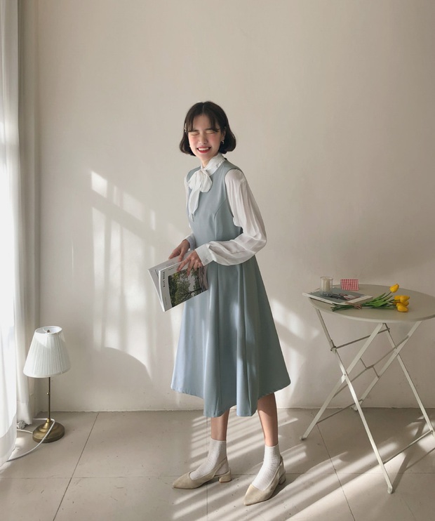 Diện mẫu váy áo đậm chất tiểu thư này, trông bạn sẽ quý phái và yêu kiều hệt như các mỹ nhân Kbiz vậy - Ảnh 16. Diện mẫu váy áo đậm chất tiểu thư này, trông bạn sẽ quý phái và yêu kiều hệt như các mỹ nhân Kbiz vậy - Ảnh 16.