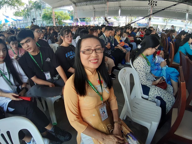 Chuyện một bà ngoại trở thành sinh viên đại học ở tuổi 63: Bởi vì thanh xuân là tuổi ở nơi tim mình! - Ảnh 10. Chuyện một bà ngoại trở thành sinh viên đại học ở tuổi 63: Bởi vì thanh xuân là tuổi ở nơi tim mình! - Ảnh 10.