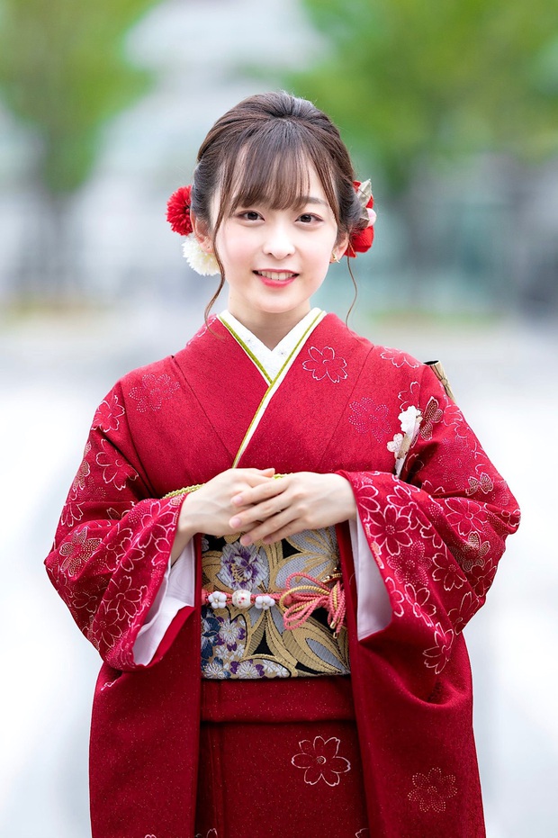Nữ sinh Nhật cao 1m46 vẫn giật giải Hoa khôi vì xinh như búp bê, khiến hội con trai bùng lên cảm giác muốn bảo vệ - Ảnh 2.