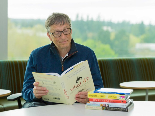 Câu nói nổi tiếng của Bill Gates về việc bỏ học ra ngoài làm sếp của sinh viên giỏi bị nhân viên cũ bóc mẽ là giả mạo - Ảnh 4.