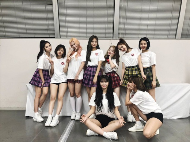 TWICE hăng hái giục fan stream khiến Knet tranh cãi nảy lửa: Quá ám ảnh với thứ hạng hay chỉ coi người hâm mộ là… cây ATM? - Ảnh 4.