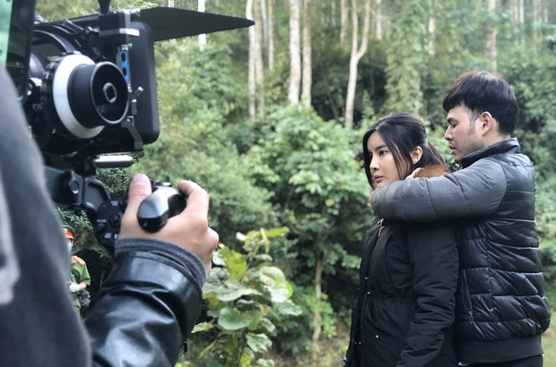 Mợ Hai Sáng Cao Thái Hà bị nghiệp quật phải sống trong hốc trong hang ở bom tấn mới nhà VTV - Ảnh 5. Mợ Hai Sáng Cao Thái Hà bị nghiệp quật phải sống trong hốc trong hang ở bom tấn mới nhà VTV - Ảnh 5.