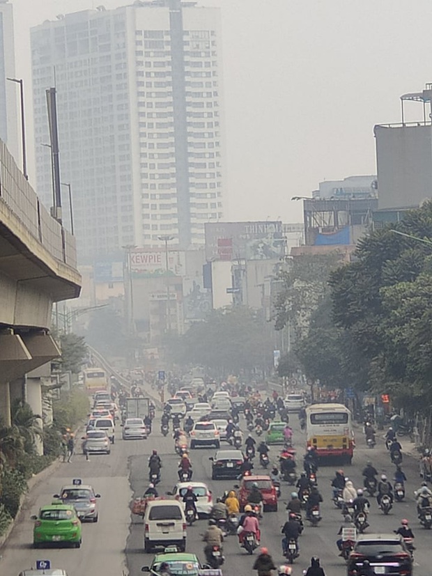 Không khí Hà Nội tiếp tục ở mức ô nhiễm nặng, rất có hại cho sức khỏe - Ảnh 5.