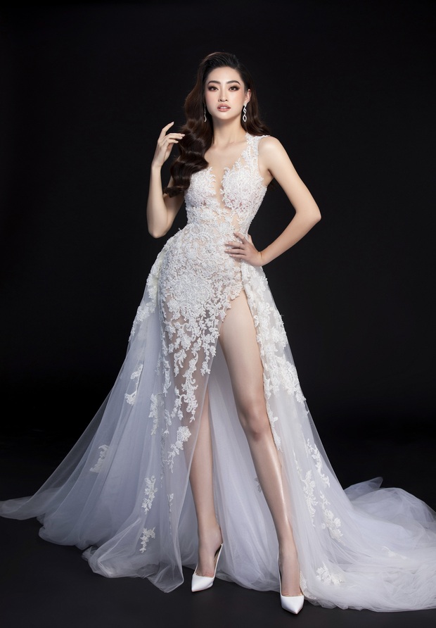 Lương Thùy Linh hé lộ trang phục dạ hội khoe đôi chân cực phẩm 1m22, đã sẵn sàng cho đêm chung kết Miss World tối nay - Ảnh 8.