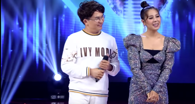 1001 pha cà khịa trang phục cực gắt của Trấn Thành - Trường Giang tại Giọng ải giọng ai! - Ảnh 4. 1001 pha cà khịa trang phục cực gắt của Trấn Thành - Trường Giang tại Giọng ải giọng ai! - Ảnh 4.