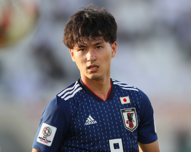 Cầu thủ điển trai Nhật Bản ký hợp 221 tỷ đồng với Liverpool, fan Việt hả hê troll không thương tiếc: Xuất sắc đấy nhưng vẫn chưa một lần hạ gục Văn Lâm - Ảnh 7.