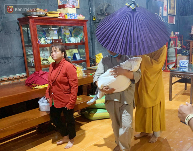 Nghẹn lòng giây phút đón Đức Lộc trở về mái ấm, từ nay đại gia đình sẽ mãi vắng bóng chú lính chì dũng cảm - Ảnh 1.