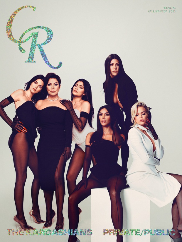 13 lần chị em nhà Kardashian gây nổ Hollywood năm 2019: Kim - Kendall hở nhức mắt, Kylie gây bão ở hôn lễ Justin - Ảnh 7.