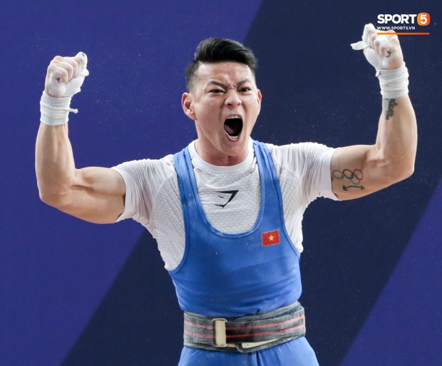 VĐV Việt Nam mới 15 tuổi phá kỷ lục cử tạ thế giới, thi đấu bùng nổ giành 6 HCV - Ảnh 3.