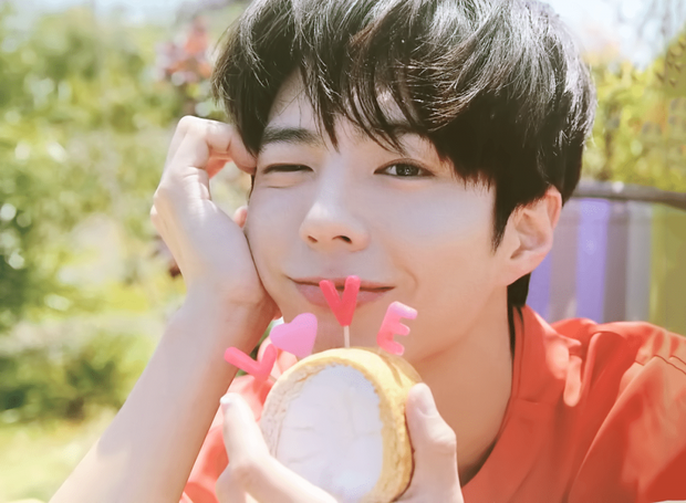 Park Bo Gum có động thái đầu tiên giữa tin đồn ngoại tình với Song Hye Kyo, vừa nhìn netizen đã câm nín luôn và ngay - Ảnh 1.