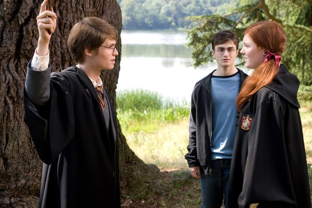 Hai thầy giáo si tình có số phận giống nhau: Ngạn (Mắt Biếc) chỉ thiếu cây đũa phép là thành thầy Snape (Harry Potter)? - Ảnh 9.