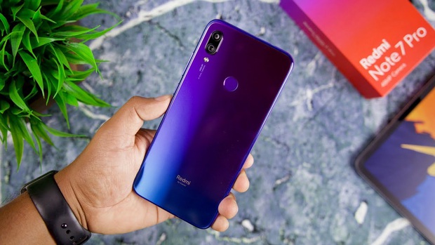 Ra đường thời thượng với smartphone có màu của năm theo chuẩn Pantone - Ảnh 6.