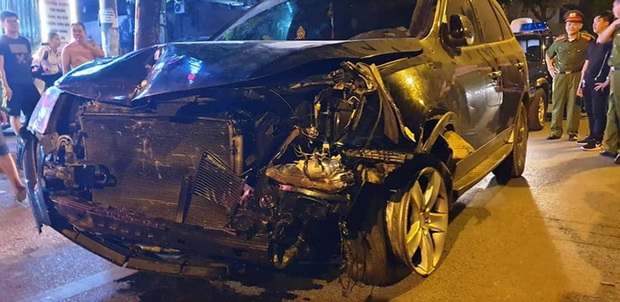 Nhìn lại những vụ TNGT kinh hoàng năm 2019: Nữ lao công chết thảm trên đường Láng Hạ, 15 người thương vong trên đường viếng nghĩa trang - Ảnh 19. Nhìn lại những vụ TNGT kinh hoàng năm 2019: Nữ lao công chết thảm trên đường Láng Hạ, 15 người thương vong trên đường viếng nghĩa trang - Ảnh 19.