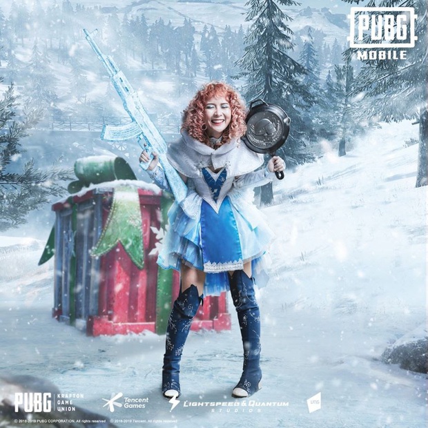 Bùa cứu rỗi hội độc thân mùa Noel: Ngắm bộ ảnh cosplay siêu quậy của mỹ nhân Simple Love - Lena - Ảnh 4. Bùa cứu rỗi hội độc thân mùa Noel: Ngắm bộ ảnh cosplay siêu quậy của mỹ nhân Simple Love - Lena - Ảnh 4.