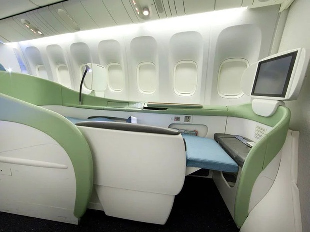 10 chuyến bay đắt đỏ bậc nhất thế giới chỉ dành cho hội siêu giàu, nhìn ảnh thôi cũng tự thấy mình “nghèo khổ” ghê! - Ảnh 13.