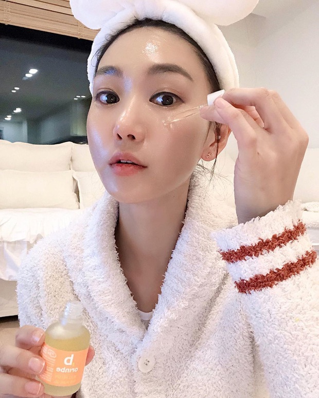 6 câu hỏi về chuyện skincare khiến chị em  đau đầu nhất năm 2019, đọc đáp án cũng ngộ ra được bao tips đổi đời cho làn da - Ảnh 3.