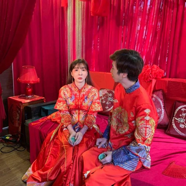 Ngân Sát Thủ bất ngờ tung ảnh cưới cùng ViruSs, fan tưng bừng hối thúc cưới đi chờ chi! - Ảnh 4. Ngân Sát Thủ bất ngờ tung ảnh cưới cùng ViruSs, fan tưng bừng hối thúc cưới đi chờ chi! - Ảnh 4.