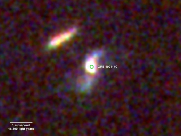 Đột phá về vũ trụ 2019: Từ vật thể xa nhất đến bức ảnh hố đen đầu tiên - Ảnh 7.