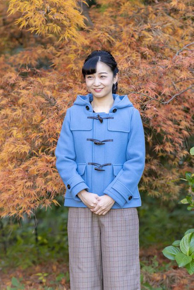 Công chúa xinh đẹp nhất Nhật Bản công bố ảnh mới mừng sinh nhật nhưng lại gây thất vọng bởi phong cách không giống ai - Ảnh 4.