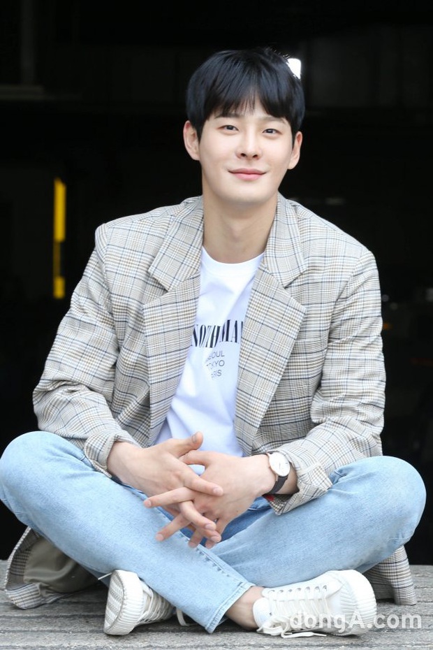 Nam diễn viên bạc mệnh Cha In Ha: Từng kì vọng sẽ kế nhiệm Seo Kang Joon, gia tài phim ảnh nhiều vai ấn tượng - Ảnh 3.