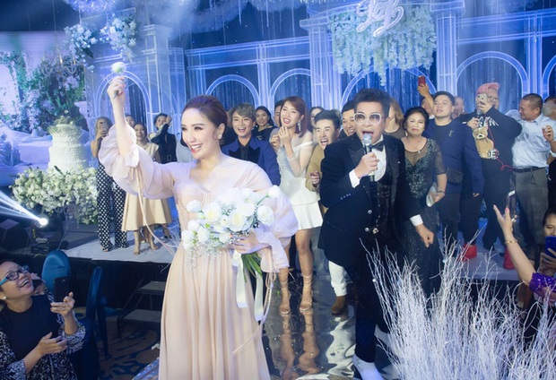 Top 5 đám cưới khủng nhất Vbiz năm 2019: Đông Nhi - Ông Cao Thắng lầy và đắt đỏ nhất, Cường Đô La bê cả dàn siêu xe loá mắt - Ảnh 7.