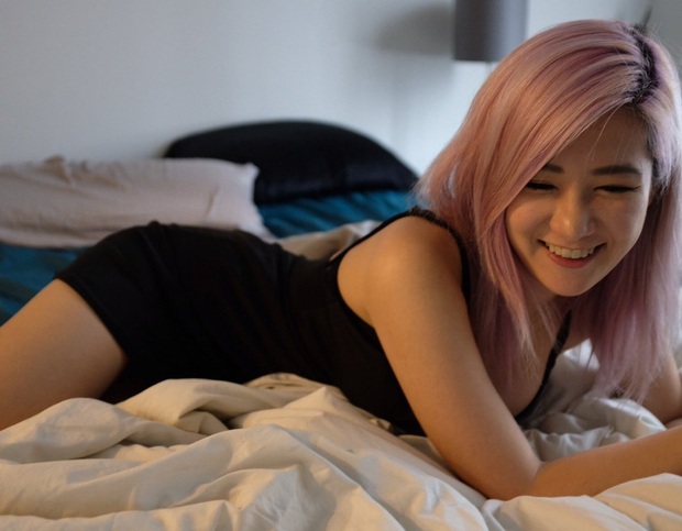 Ngắm nhìn nhan sắc nữ streamer Becca - bóng hồng hạ đo ván Viruss tại All-Stars 2019 - Ảnh 7.