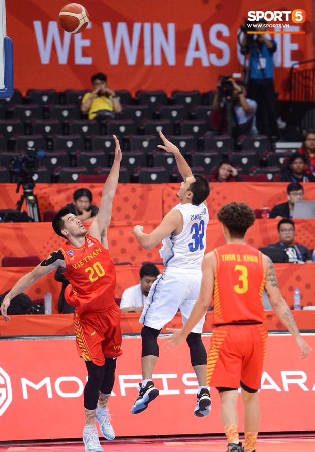 Trần Đăng Khoa bị truất quyền thi đấu, đội tuyển bóng rổ Việt Nam nhận thất bại đáng tiếc trong trận bán kết trước đối thủ truyền kiếp Thái Lan - Ảnh 9.