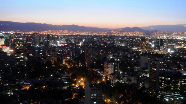 Xả súng ở Mexico: 9 người thương vong - Ảnh 1.